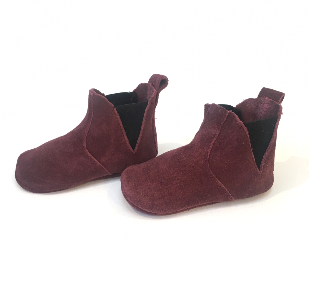 Premium baby Suede Chelsea Boots made for tiny feet in a selection of comfortable and chic styles. Shop leather booties and boot styles for the infant, baby and toddler in your life.