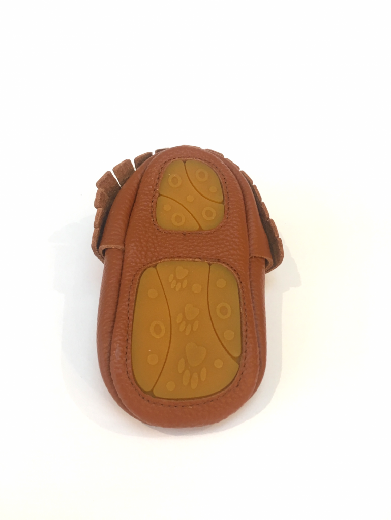 Luxury moccasins for little ones. Comfortable, high quality and stylish baby shoes. Shop our soft leather moccs for the infants, babies and toddlers in multiple styles and colours.